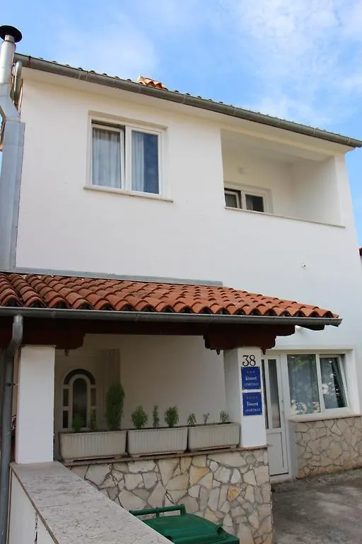 Apartment Dragun Pula