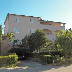 Apartment Adria, Pula