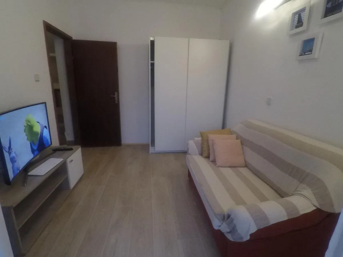 Apartment Dragun Pula